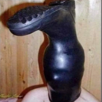 SUCKMYLEFTNUT